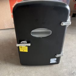 Kenmore Mini Fridge