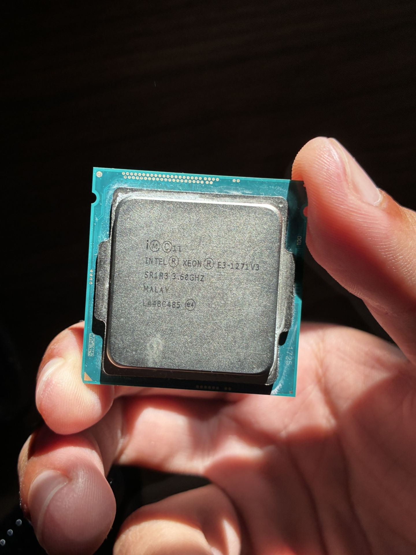 Intel Xeon E3-1271 v3 CPUs (SR1R3, 3.6GHz, 4 cores / 8 threads, LGA1150)
