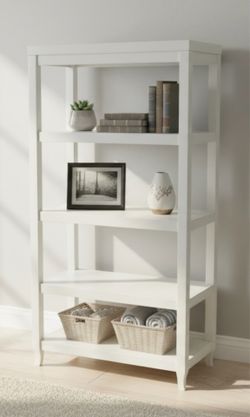 Modern White Wooden 5 Tier Home Storage Bookshelf Storage Shelf! Great condition! Delivery Available!  30x16x60in