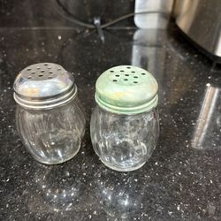 Salt and pepper glass Holders 