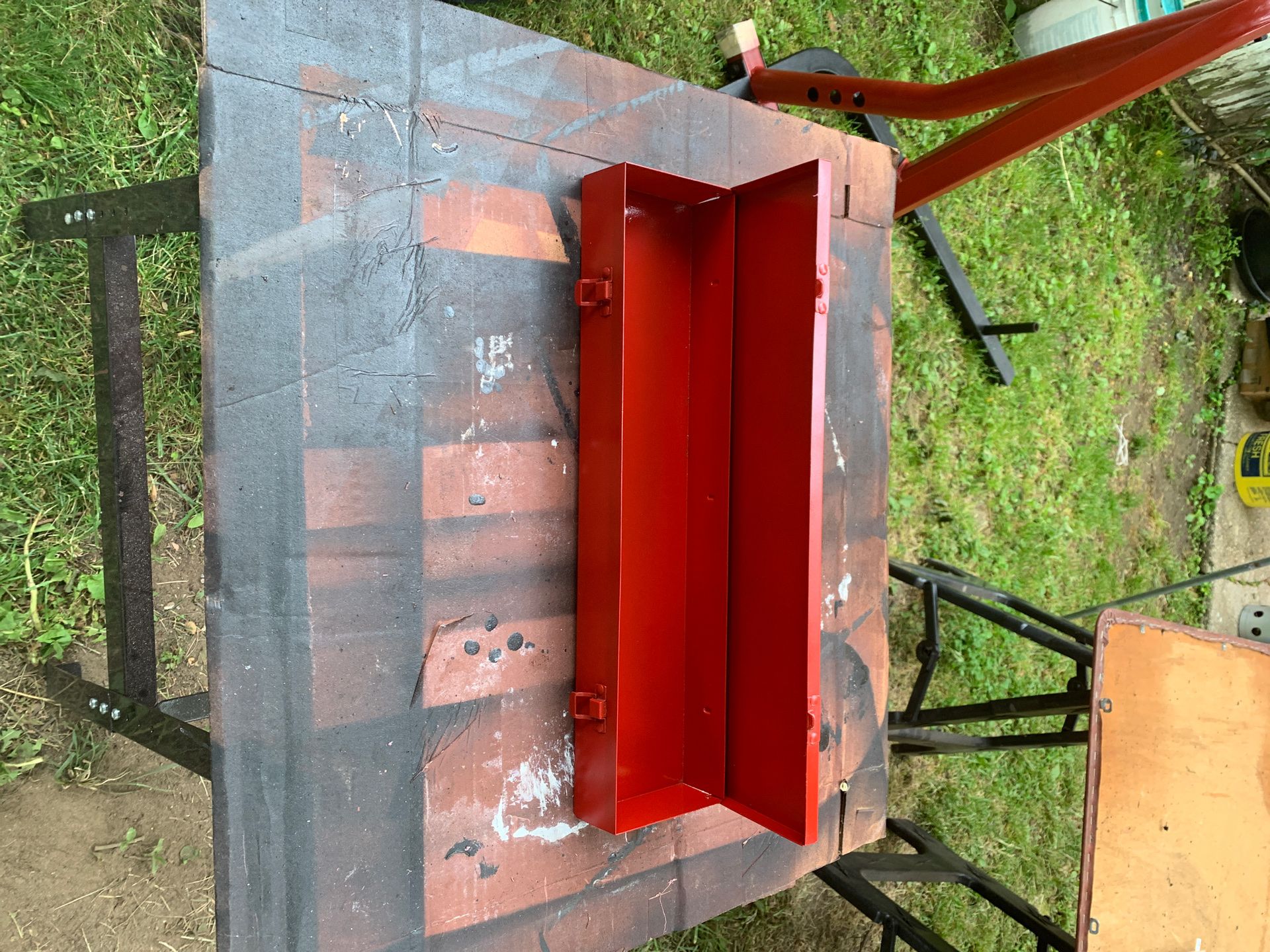Metal toolbox