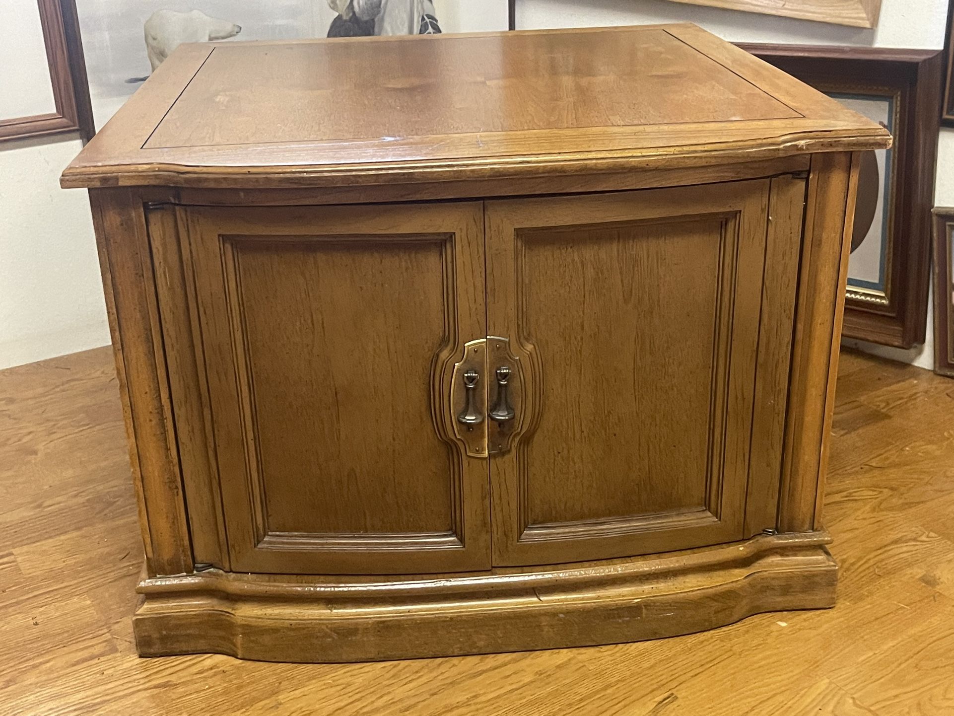 Nice 1960s MCM Side Table End Table With Deep Storage