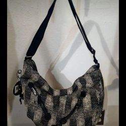 Kipling purse, shoulder strap or crossbody