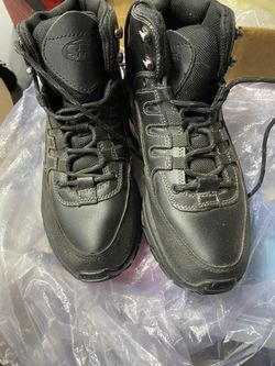Black Boots