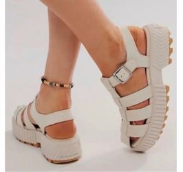 Sandals: Sorel White Cream Platform Fisherman Sandals