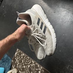 adidas mens running shoes size 10  