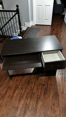 Dark Wood Office Desk (CHECK DESCRIPTION)