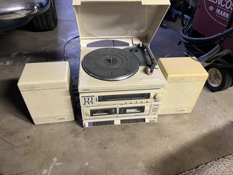 Vintage Radio Set