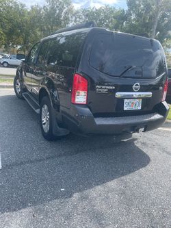 2010 Nissan Pathfinder