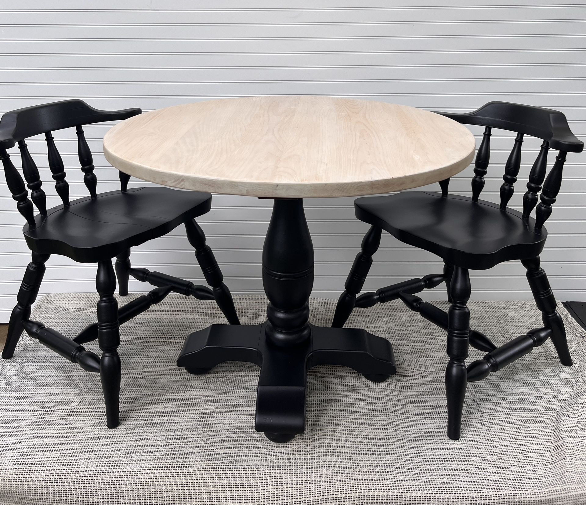 Dining set with captain's chairs