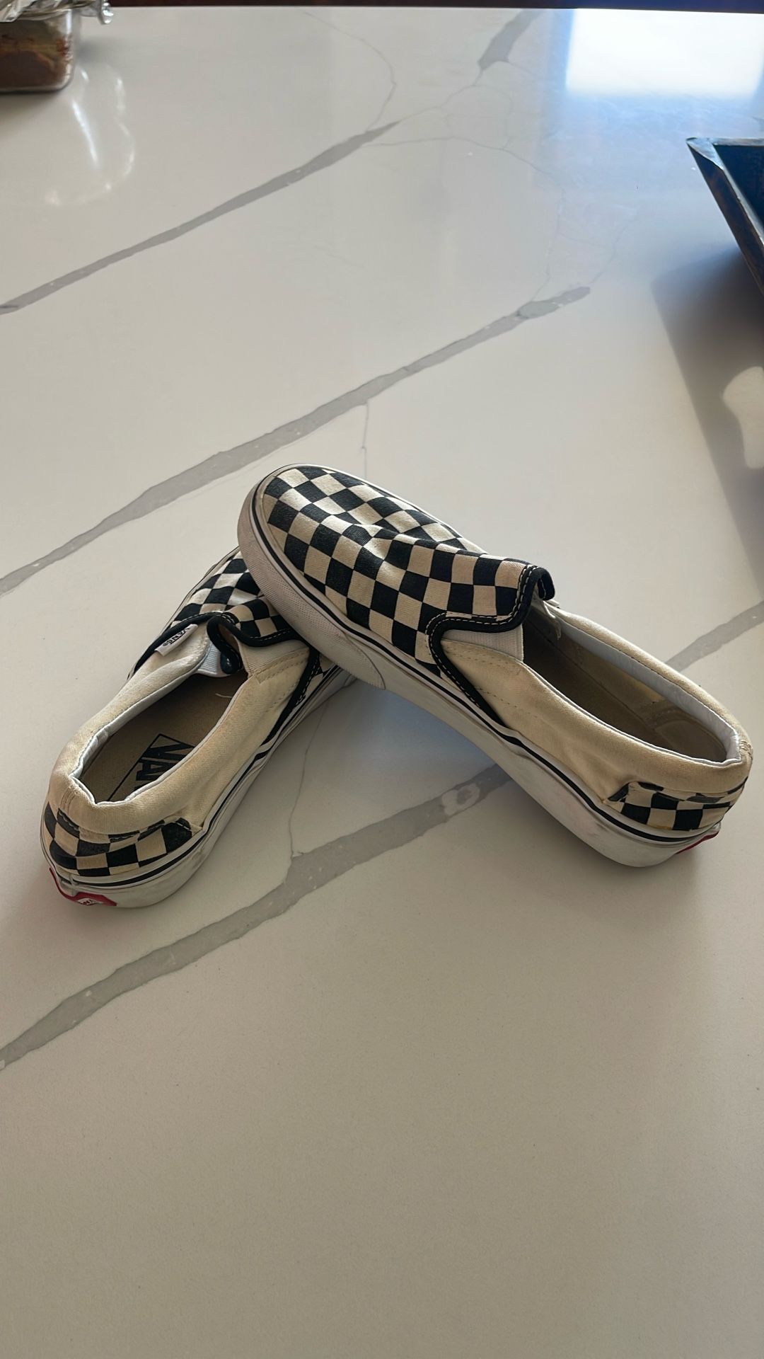 Woman’s 7.5 Vans 