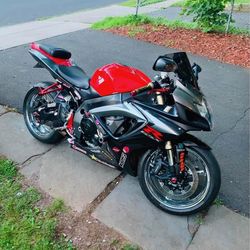 07 GSX R600