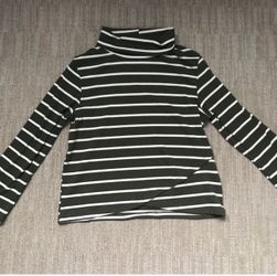 Turtle neck shirt