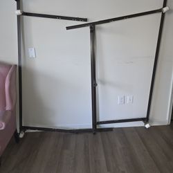 King & Queen Rails....