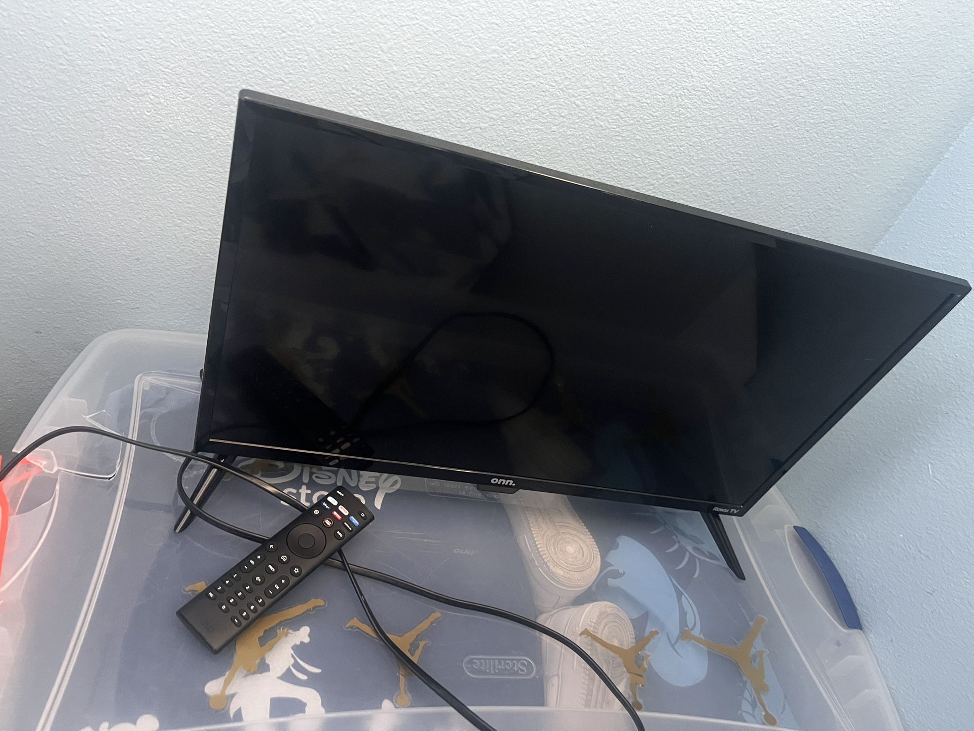 12 Inch With Universal Control Remote
