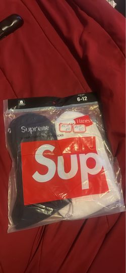 Supreme Socks