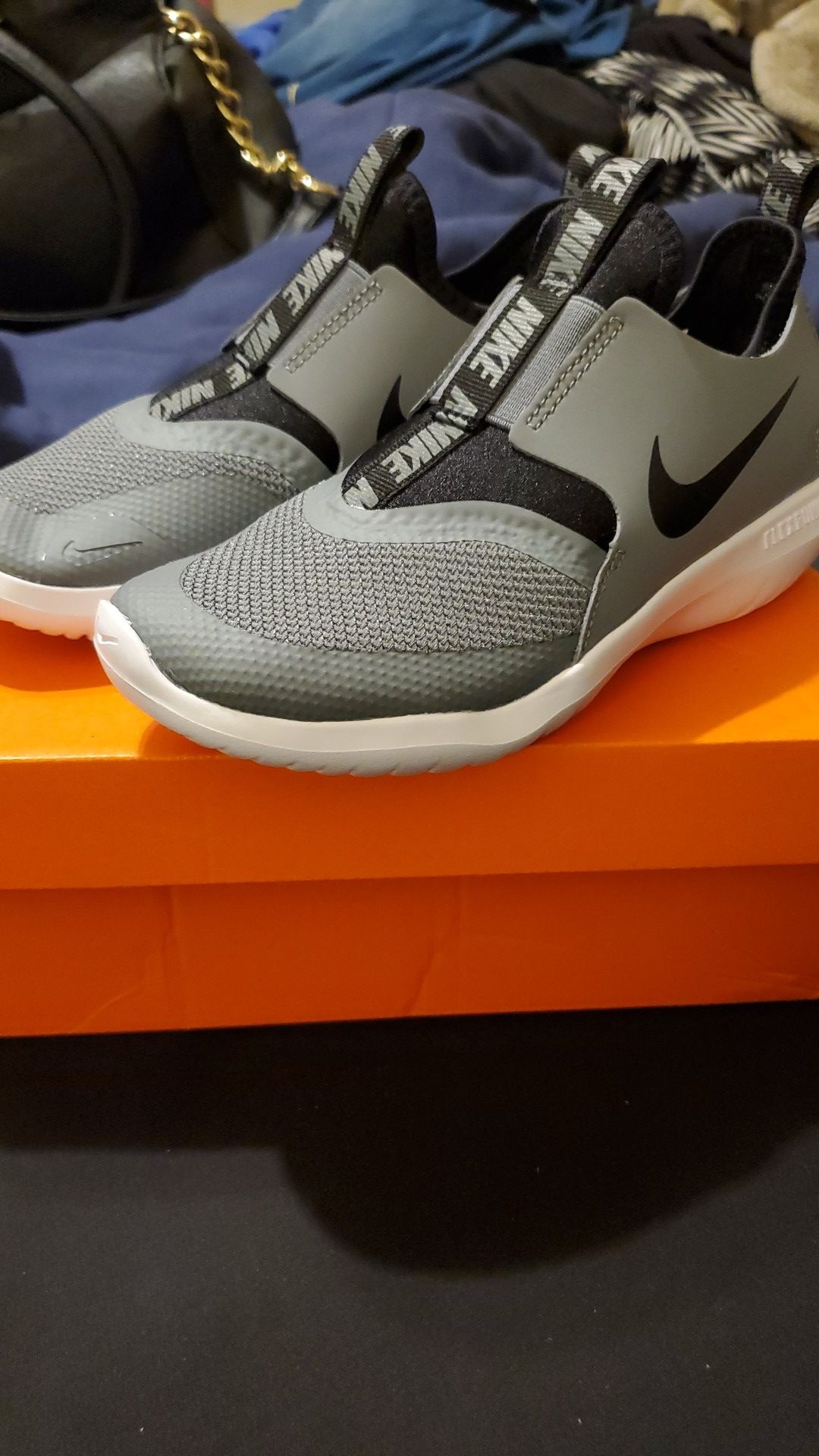 Nike flex runner