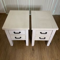2 side tables