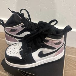 Toddler Jordan 1 Mid