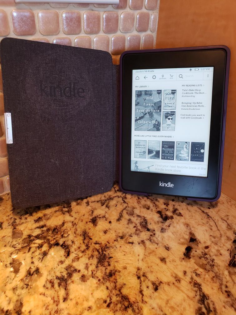 Amazon Kindle Paperwhite 2GB, Wi-Fi, 6in
