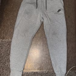 Nike Grey Tech Pants Joggers Size Medium
