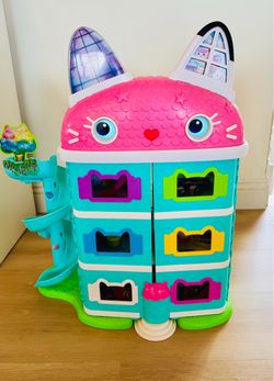 Gabby's Dollhouse, Meow-Mazing Interactive with Figures and Accessories