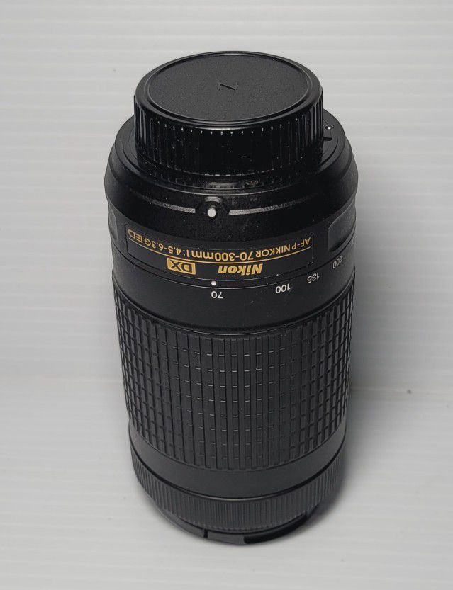 Nikon Lens