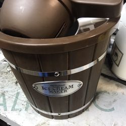 Old Fashion Ice Cream Maker 