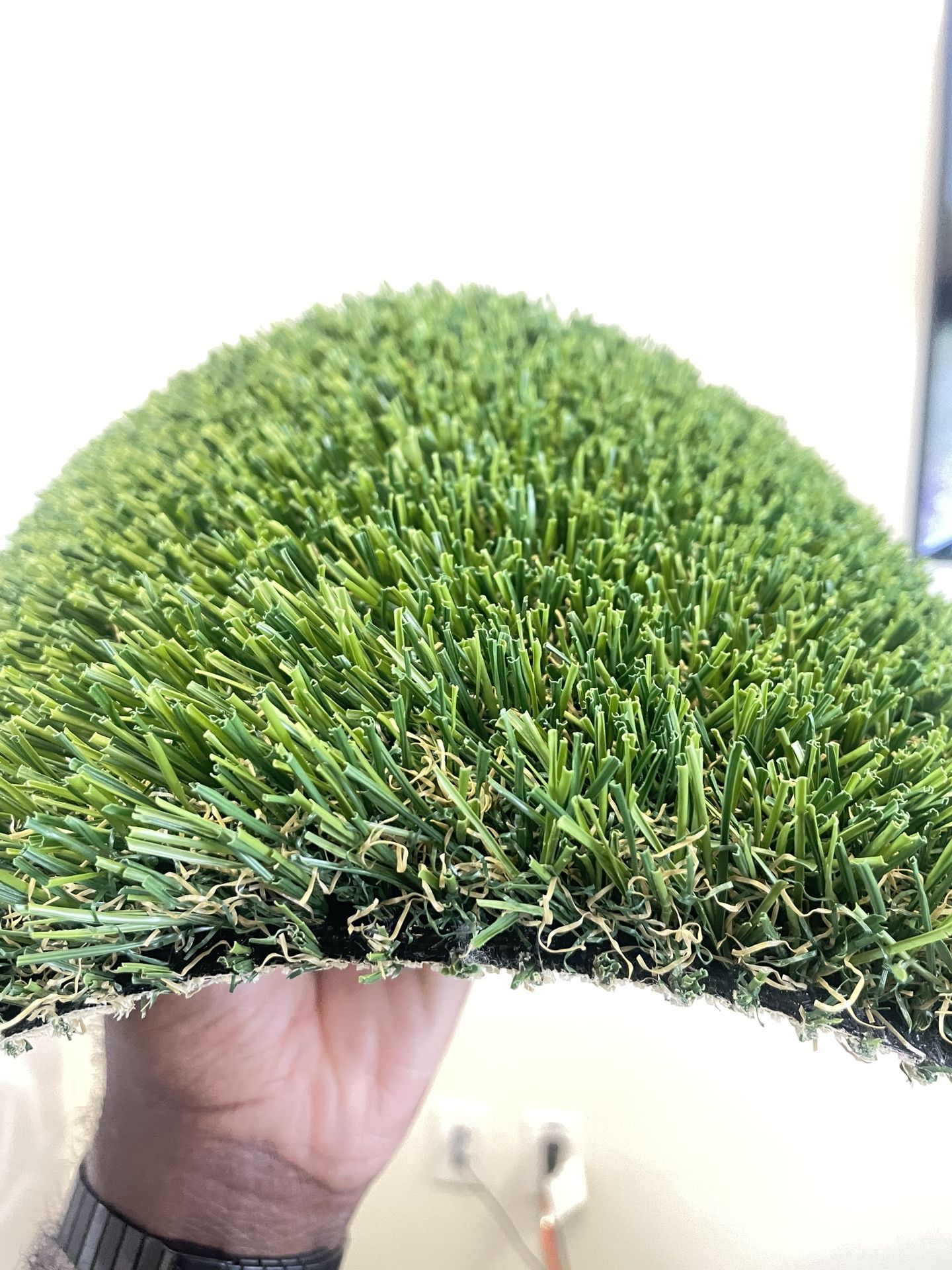 New 87 Ounce Synthetic Grass Artificial Turf
