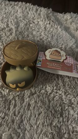 HELLO KITTY SQUISHY DUMPLING (OPENED)
