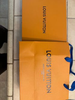 Louis Vuitton 40MM black belt BRAND NEW