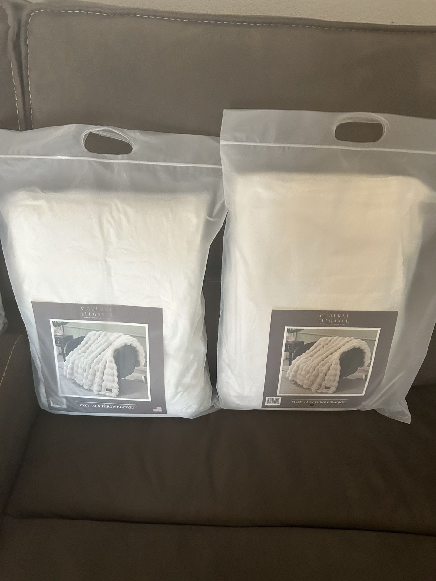 Modern elegance throw blanket. Very nice