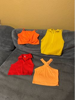 4 cropped tops bundle size S