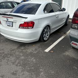 2011 BMW 128i 
