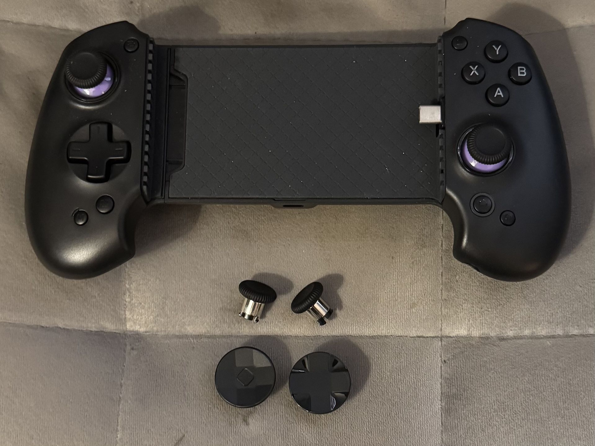 Abxylute Phone Controller