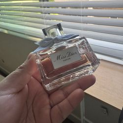 Nuevo Sin Caja Miss Dior Parfum 