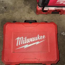 Milwaukee Deep cut Bandsaw