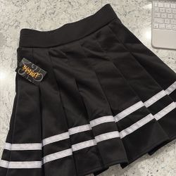 Cheerleader Skirt -  Size xs