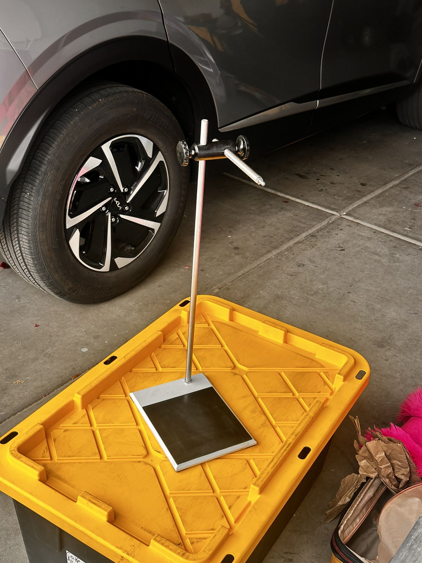 Laboratory Stand with Metal Base 24”H