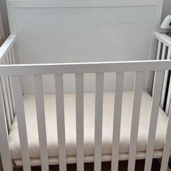 Mini Baby Crib With Organic Mattress 