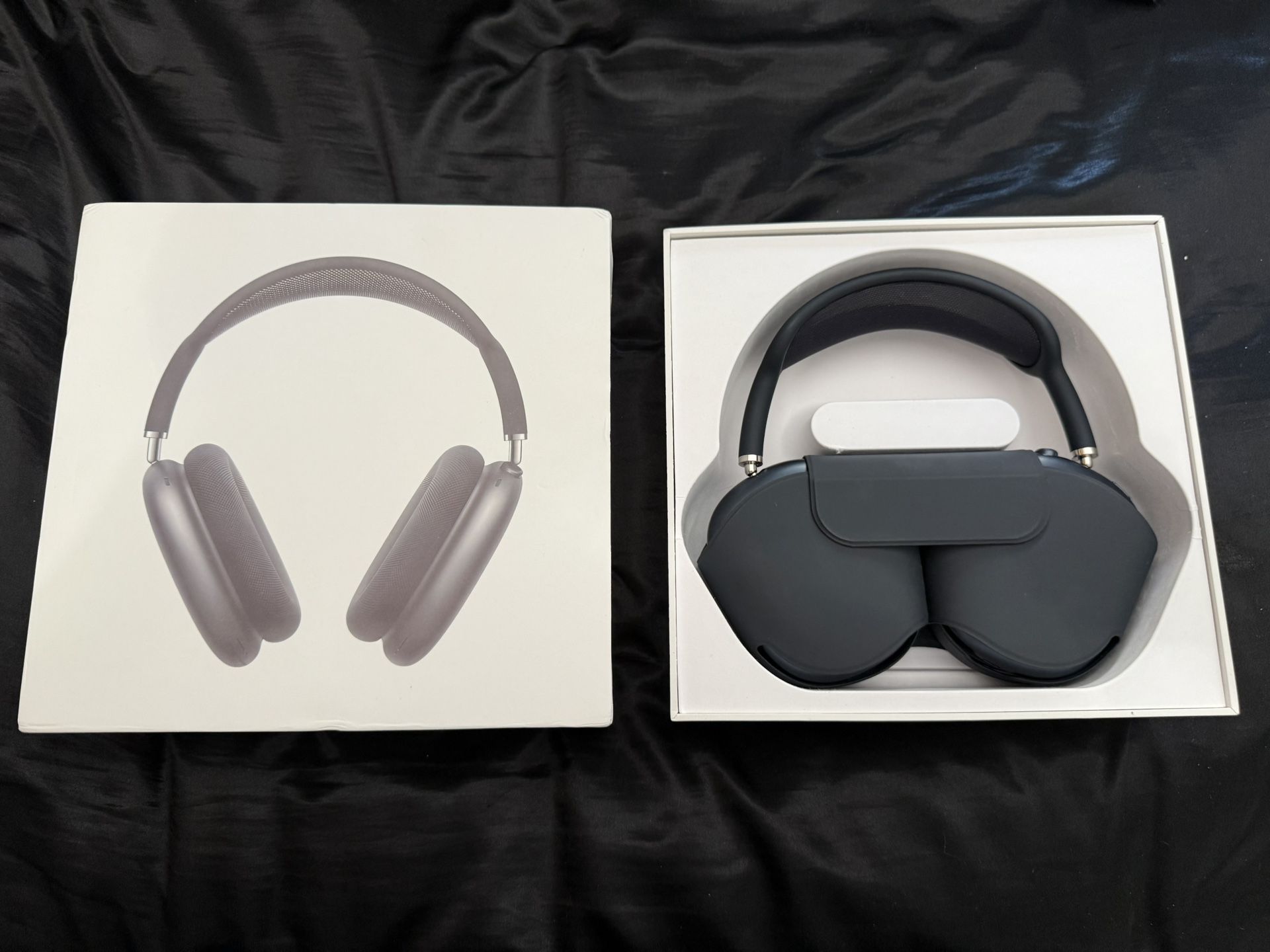 AirPods Max Midnight USB C