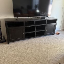 FREE TV STAND!!!! Not the TV Located in Maricopa City!!!!!