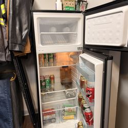 Mini Studio Fridge 