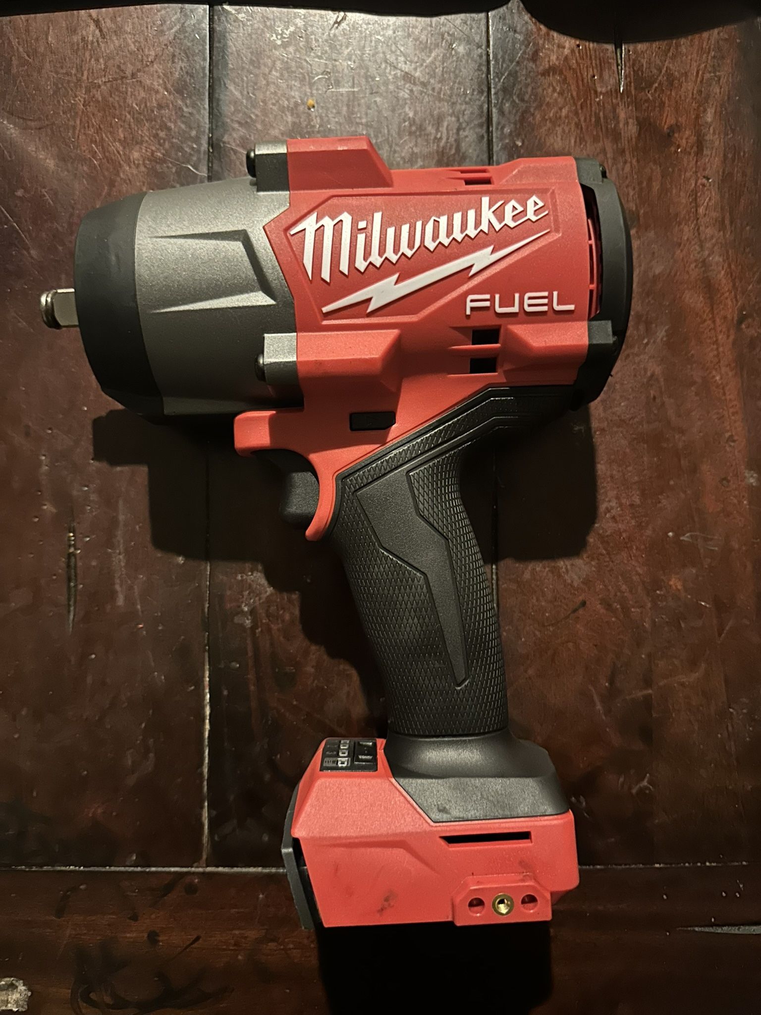 Milwaukee 1/2 Impact Wrench Fuel (tool Only)