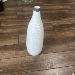 White flower vase