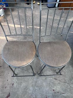 Metal bar stools