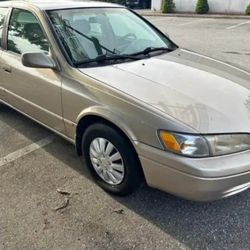 2002 Toyota Camry 