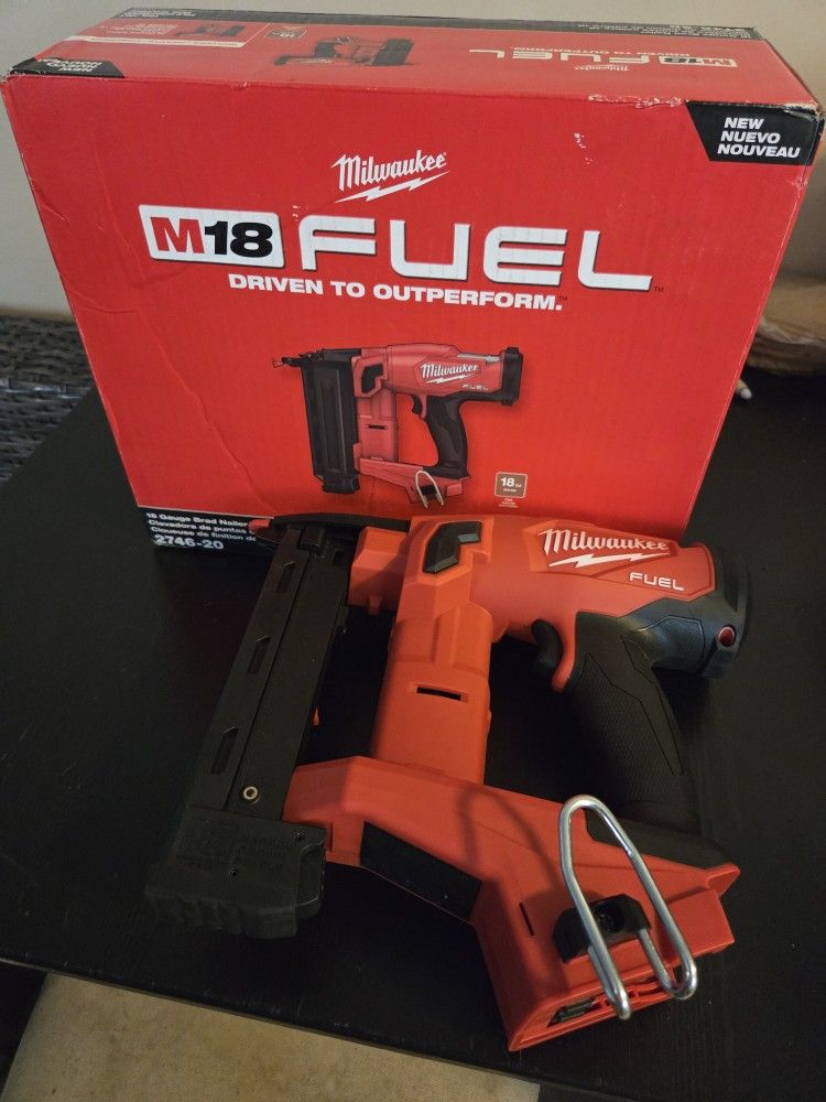 Vendo Finish Nailer $240 Firme