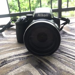 Nikon P900