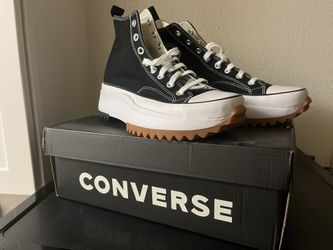 Converse Run Star Hike